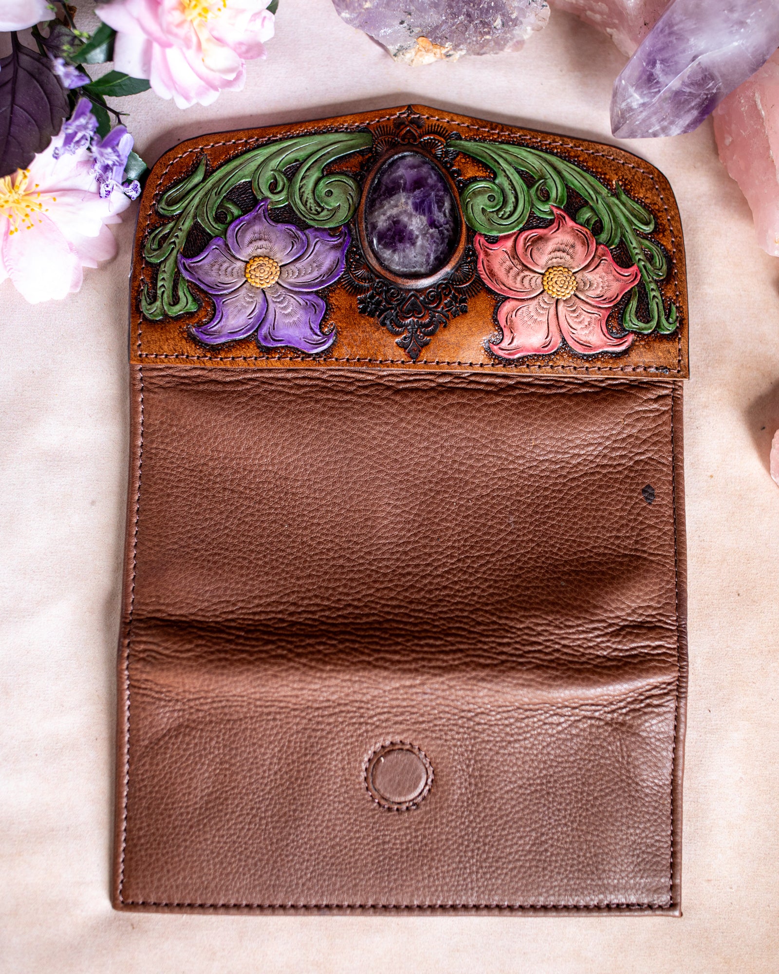Flower Wallet with Amethyst - Buffalo Girl®